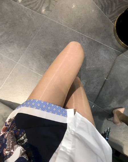 怎么识别法国产的lv手包真假_BD免费播放